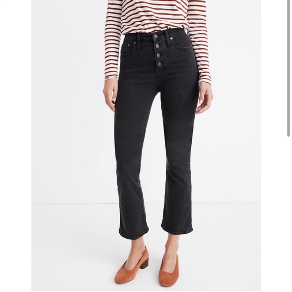 Cali Demi-Boot Jeans in Bellspring Wash: Button-Front Edition